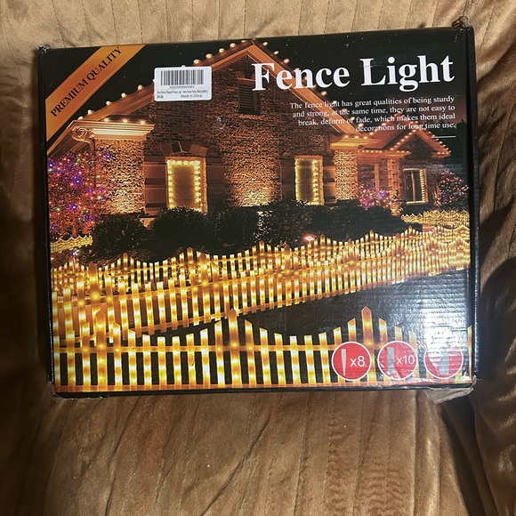 Solar☀️GardenFenceLights💡Outdoor/Inside 110inchesLedLighted💡White Picket Fence - Picture 2 of 8